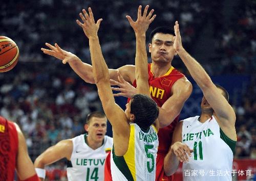 阿达尼：阿根廷并非世界杯夺冠最大热门；罗德里比佩德里重要（阿达尼：阿根廷并非捧杯头号热门，罗德里比佩德里更关键）