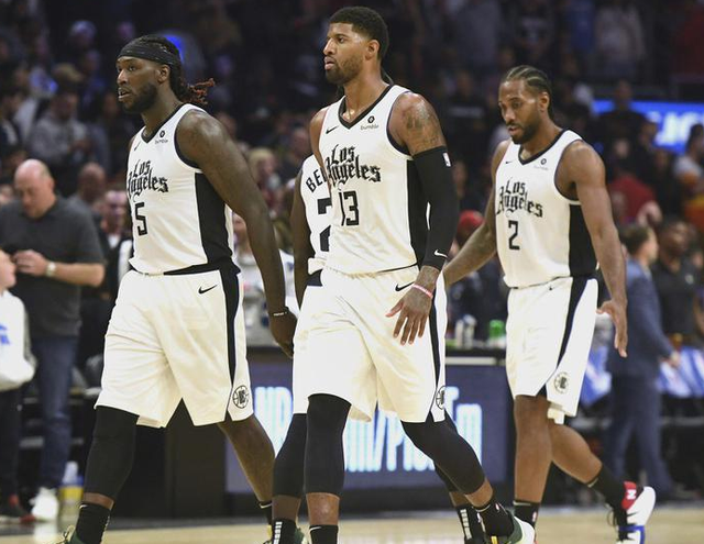 弗里克：理解亚马尔对换下不满，下次我会让他坐替补席（弗里克：理解亚马尔对被换下不满，下次将安排他打替补）