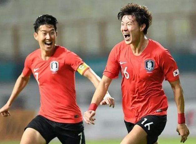 欧联4-1：德甲第6大胜以超第3，豪取3连胜（欧联4-1，德甲第6击溃以超第3，豪取三连胜）
